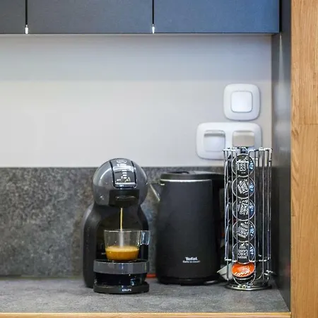 Lazaristes Compact Living * Szaloniki